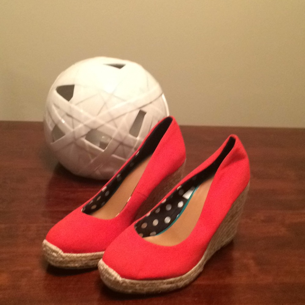 Wedges - Picture 2 of 3